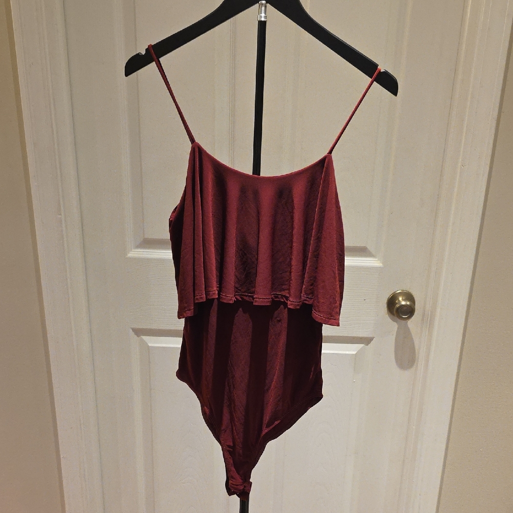 Sleeveless Burgundy Spaghetti-Strap Ruffle Bodysuit